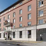 Monte Triana Hotel 4*