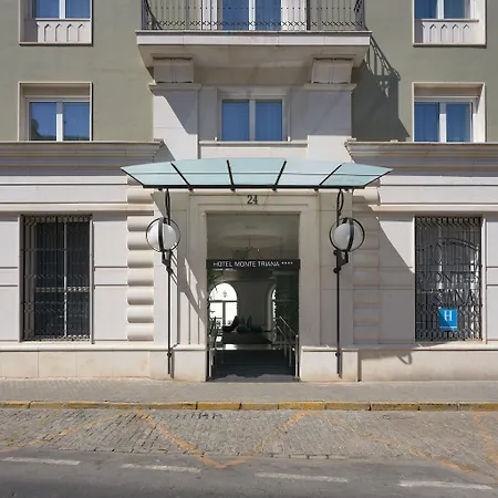 Monte Triana Otel 4*