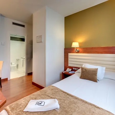 Monte Triana Hotel