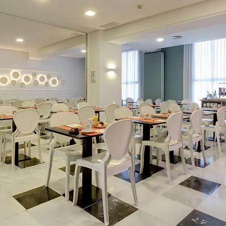 Monte Triana Hotel