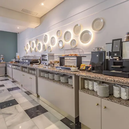 Monte Triana Hotel