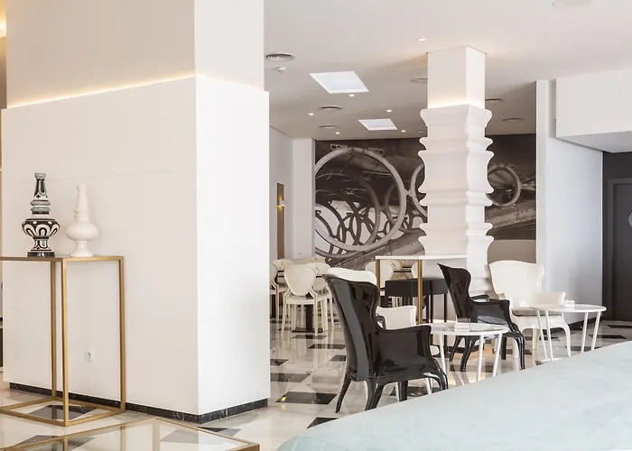 Monte Triana Hotel Seville