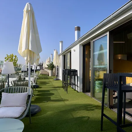 מלון Monte Triana 4*