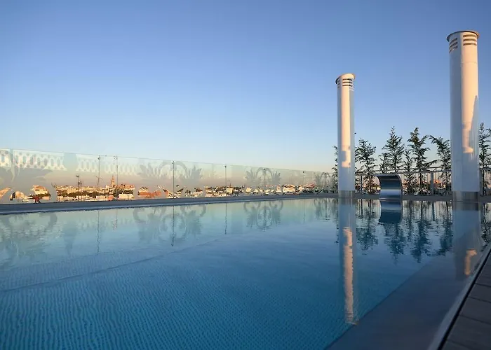 몬테 트리아나 호텔