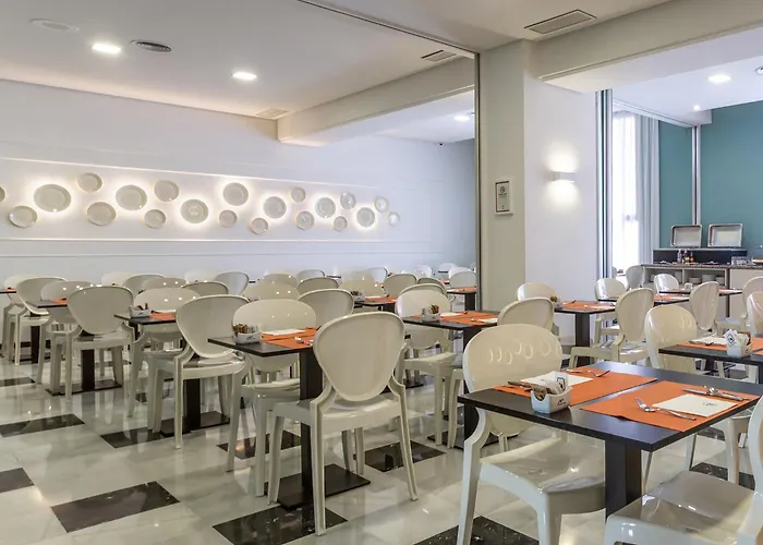 Отель Monte Triana Севилья