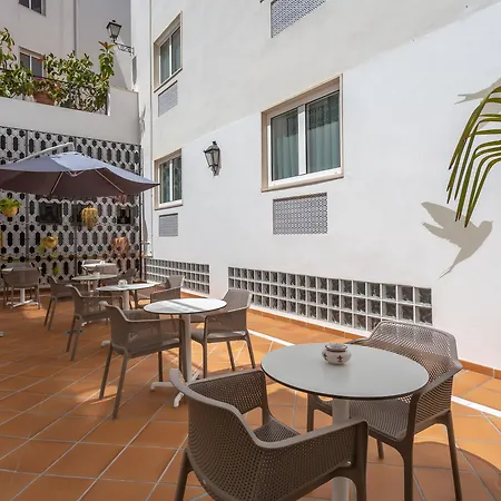 Monte Triana 4* Seville