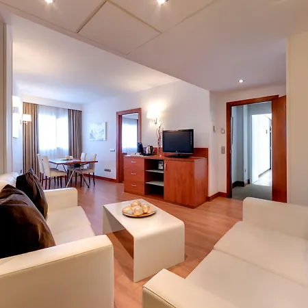 Monte Triana 4*